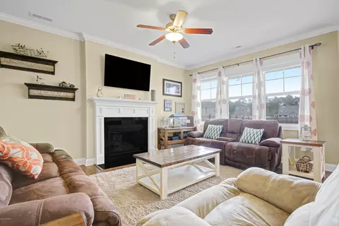 17 E Conolly Ct, Hampstead, NC 28443 photo 9