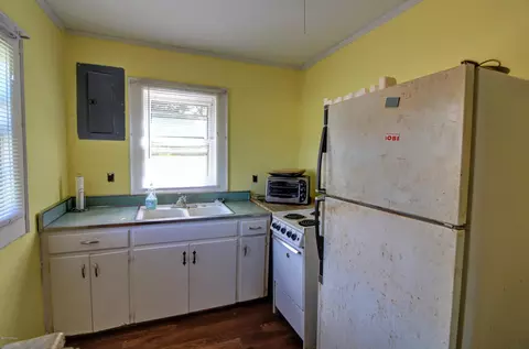 1036 Salter Path Rd, Salter Path, NC 28575 photo 9