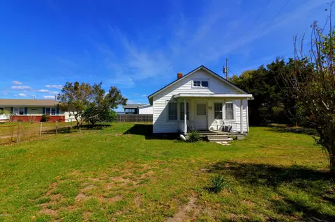 1036 Salter Path Rd, Salter Path, NC 28575 photo 4