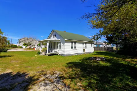 1036 Salter Path Rd, Salter Path, NC 28575 photo 1