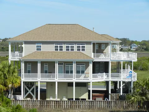 330 E Second St, Ocean Isle Beach, NC 28469 photo 2