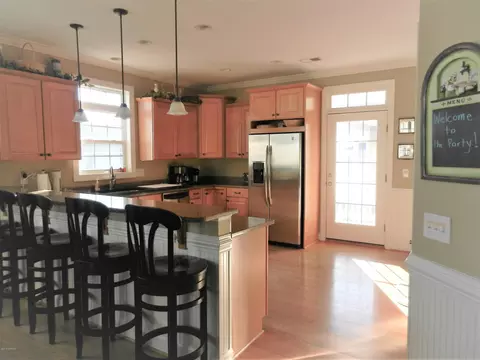 330 E Second St, Ocean Isle Beach, NC 28469 photo 23
