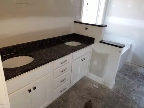 113 Bunchberry Ct, Hampstead, NC 28443 photo 5