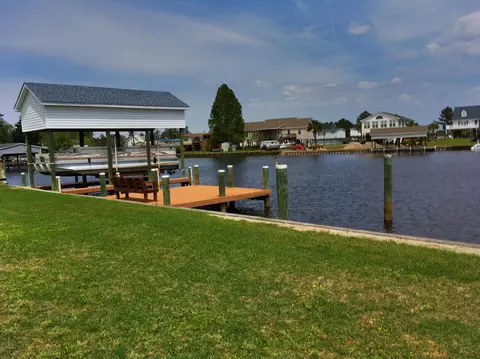 2949 Whichards Beach Rd, Chocowinity, NC 27817 photo 5