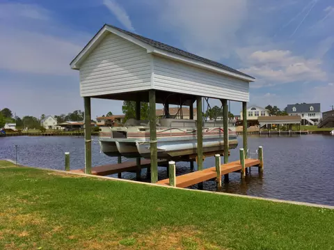 2949 Whichards Beach Rd, Chocowinity, NC 27817 photo 10