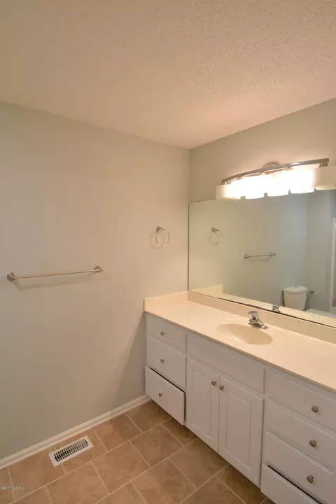 111 Boleyn Loop, New Bern, NC 28562 photo 11