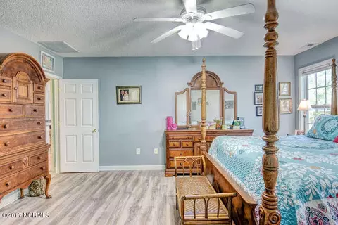 237 Doral Dr, Hampstead, NC 28443 photo 17