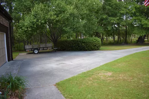 718 Sawgrass Rd, Hampstead, NC 28443 photo 4