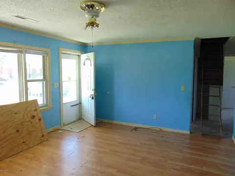 265 Contentnea Dr, Grifton, NC 28530 photo 3