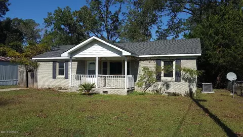 265 Contentnea Dr, Grifton, NC 28530 photo 1