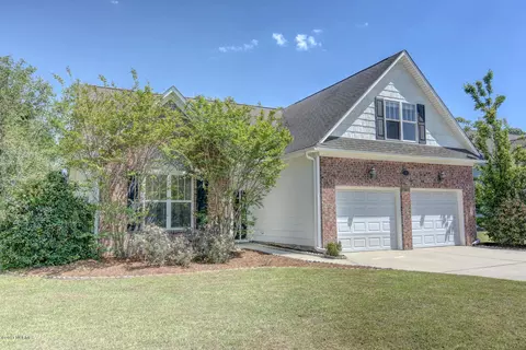 111 Long Leaf Dr, Hampstead, NC 28443 photo 2