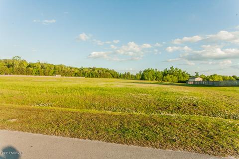 205 River Winding Rd, Jacksonville, NC 28540 photo 6