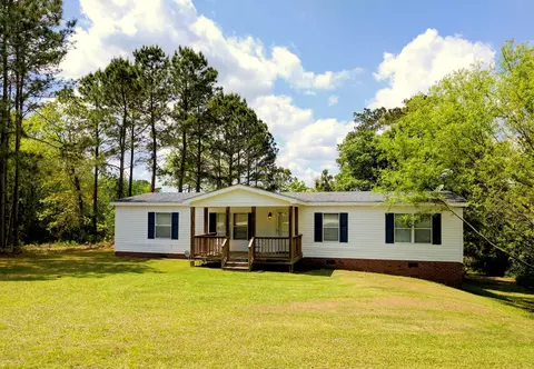 502 Creek Dr, Hampstead, NC 28443 photo 2
