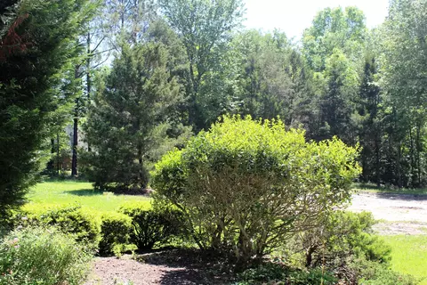 528 N Line Dr, Hampstead, NC 28443 photo 4