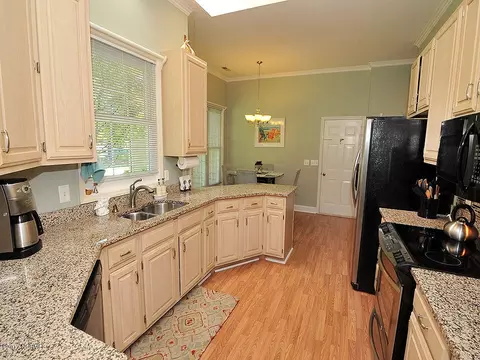 138 Olde Point Rd, Hampstead, NC 28443 photo 6