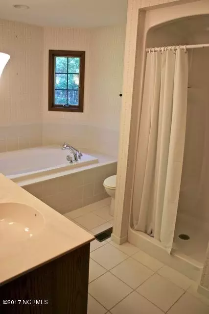 230 Shearwater Dr, Hampstead, NC 28443 photo 24