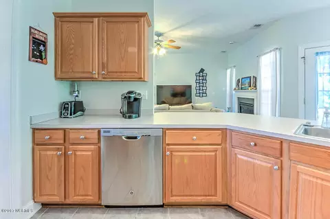 109 Long Leaf Dr, Hampstead, NC 28443 photo 12