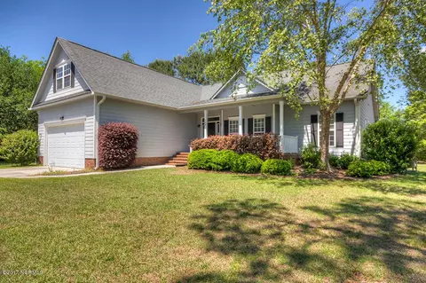 109 Long Leaf Dr, Hampstead, NC 28443 photo 2