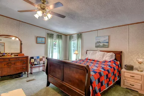 625 Bishop Ct, Hampstead, NC 28443 photo 13