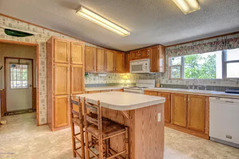 625 Bishop Ct, Hampstead, NC 28443 photo 8