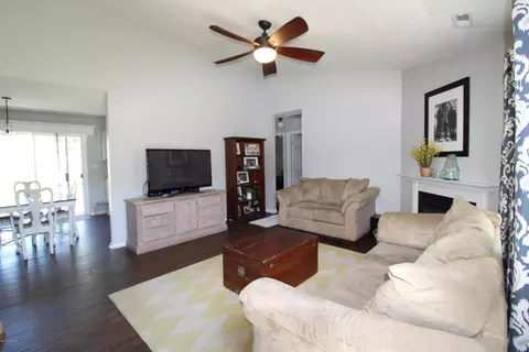 236 Parnell Rd, Hubert, NC 28539 photo 4