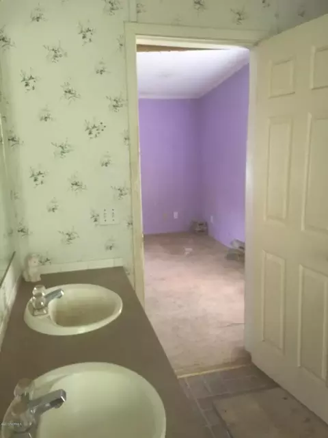 263 Hc Powers Rd, Wallace, NC 28466 photo 11