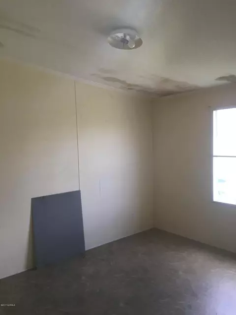 263 Hc Powers Rd, Wallace, NC 28466 photo 6