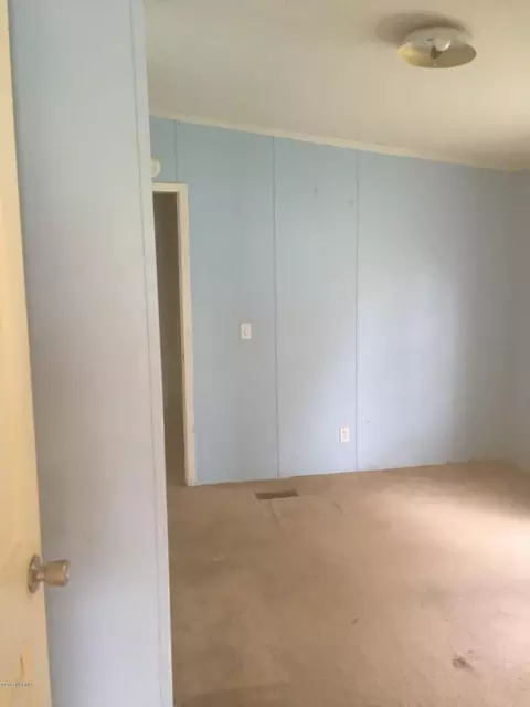 263 Hc Powers Rd, Wallace, NC 28466 photo 5