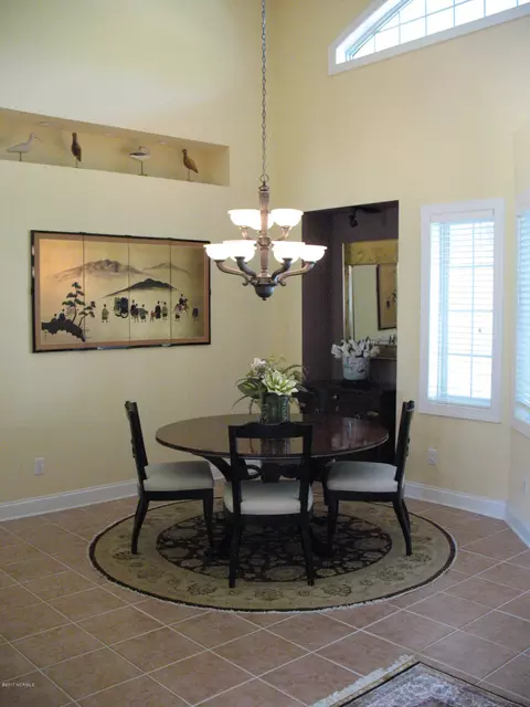 105 Bunker Ct, Hampstead, NC 28443 photo 9
