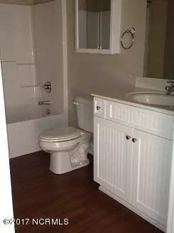 200 Lighthouse Ln #B2, Swansboro, NC 28584 photo 5