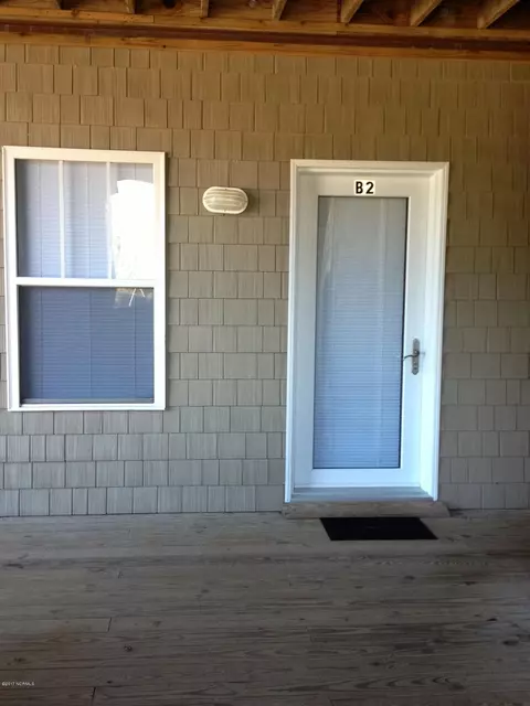 200 Lighthouse Ln #B2, Swansboro, NC 28584 photo 8