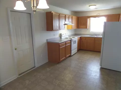 401 Sumrell Way, Hubert, NC 28539 photo 13