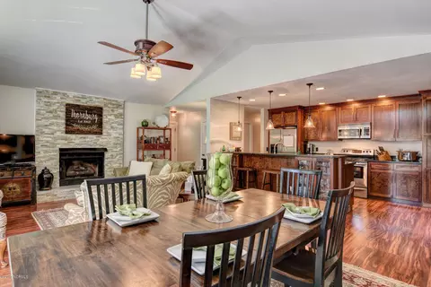 327 Long Leaf Dr, Hampstead, NC 28443 photo 13