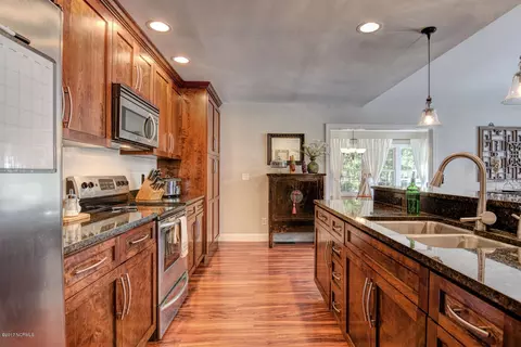327 Long Leaf Dr, Hampstead, NC 28443 photo 15
