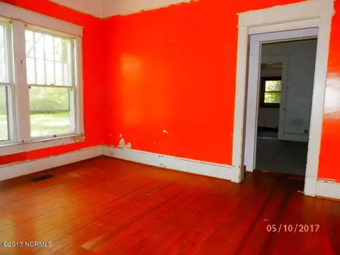 610 E 1st Ave, Chadbourn, NC 28431 photo 11