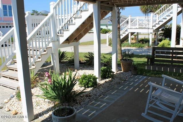205 E Terminal Blvd, Atlantic Beach, NC 28512 photo 4