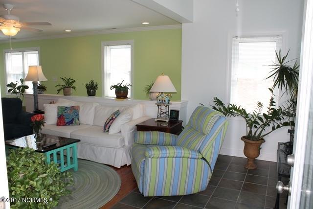 205 E Terminal Blvd, Atlantic Beach, NC 28512 photo 6