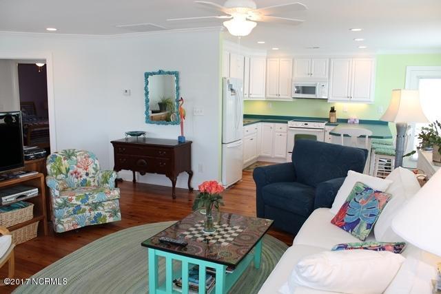 205 E Terminal Blvd, Atlantic Beach, NC 28512 photo 7