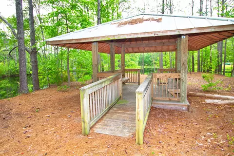 108 E Stockton Pl, Hampstead, NC 28443 photo 9