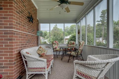 218 E Nash St, Spring Hope, NC 27882 photo 7