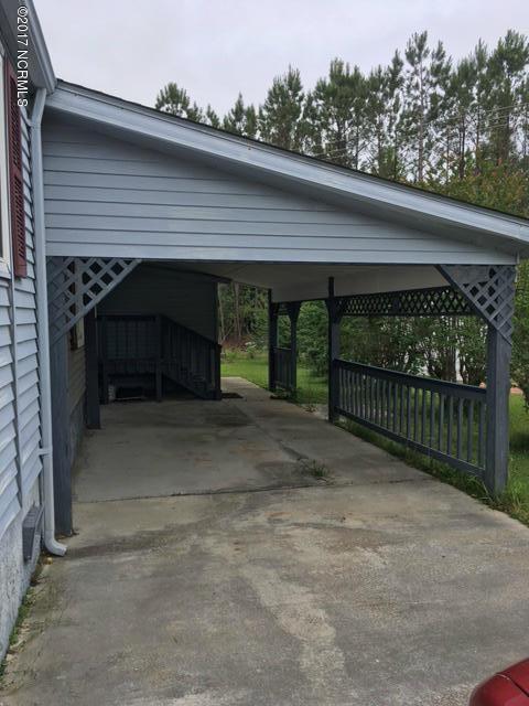 601 Harpoon Ct, Hampstead, NC 28443 photo 3