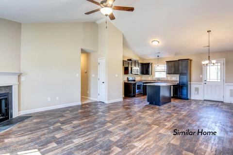 202 Brice Ct, Hubert, NC 28539 photo 6