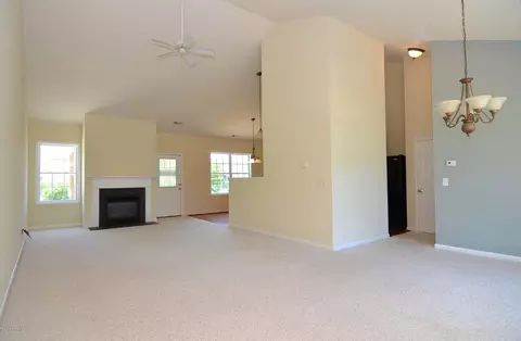 206 Loggerhead Blvd, Hampstead, NC 28443 photo 3