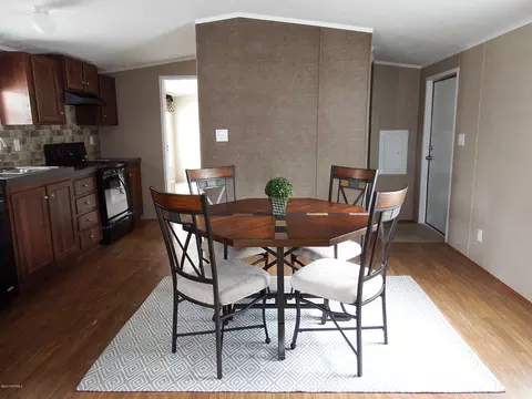 401 Cedar Ave, Hampstead, NC 28443 photo 6