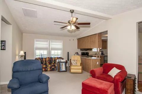 111 W Bayside Dr, Chocowinity, NC 27817 photo 4