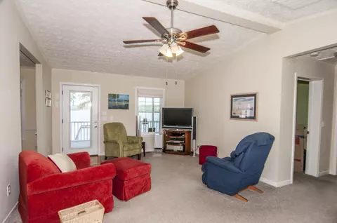 111 W Bayside Dr, Chocowinity, NC 27817 photo 3