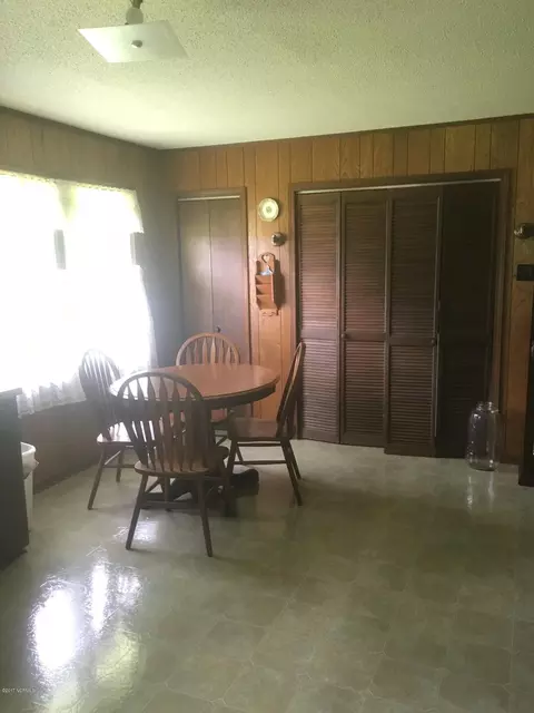 240 Bannerman Rd, Watha, NC 28478 photo 3