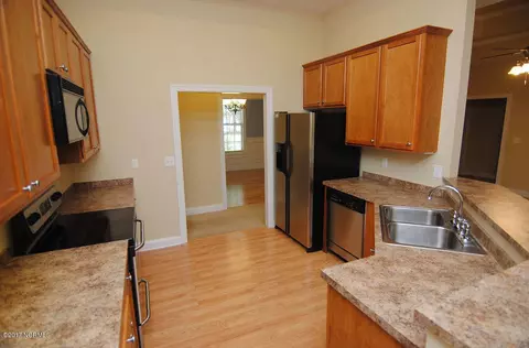 644 Sawgrass Rd, Hampstead, NC 28443 photo 5