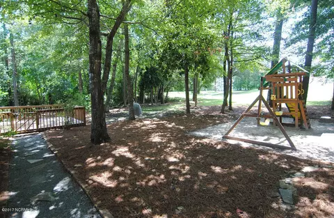 644 Sawgrass Rd, Hampstead, NC 28443 photo 33
