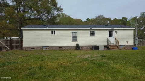 32 Cain Ln, Hampstead, NC 28443 photo 2